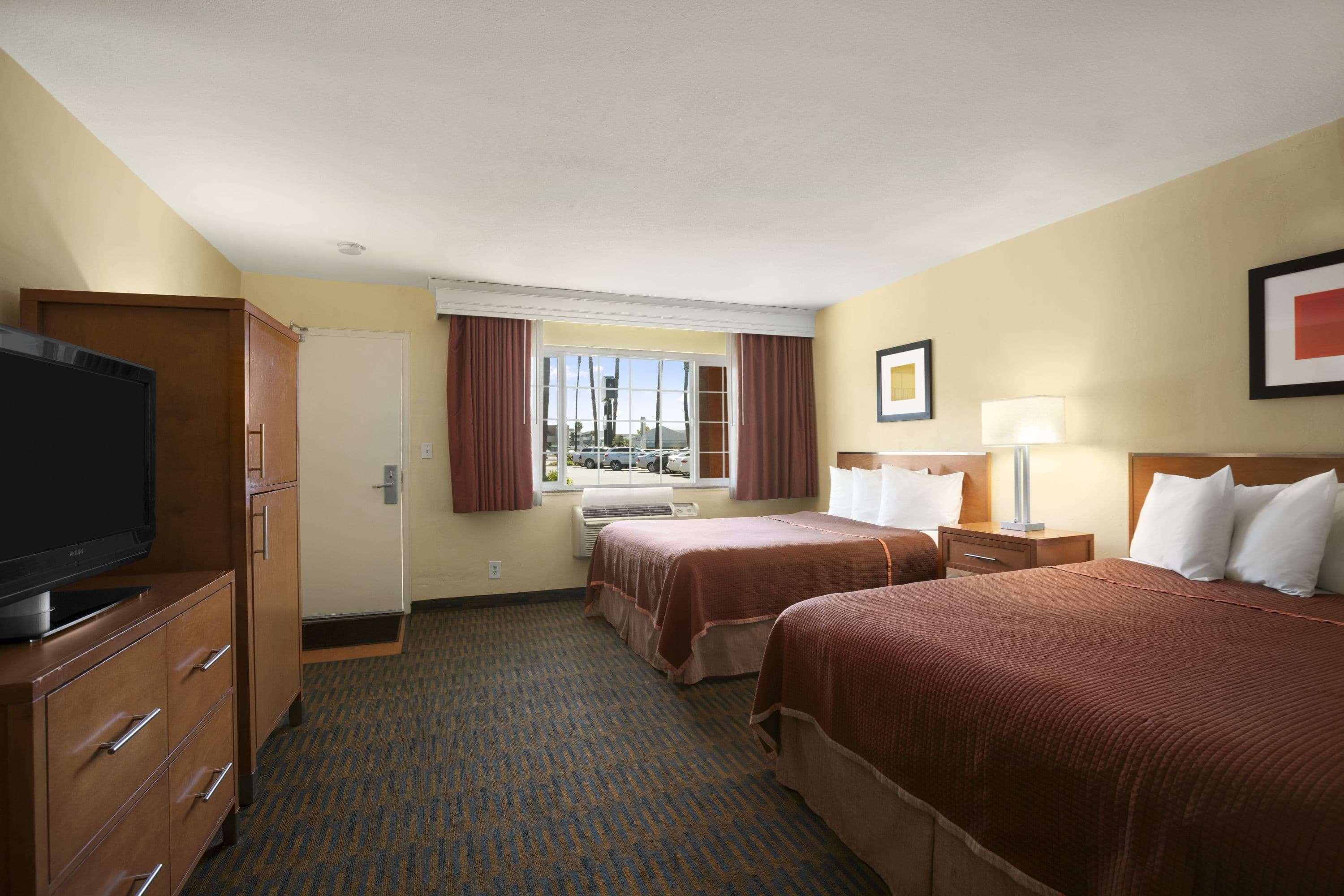 Howard Johnson By Wyndham San Diego Sea World Luaran gambar